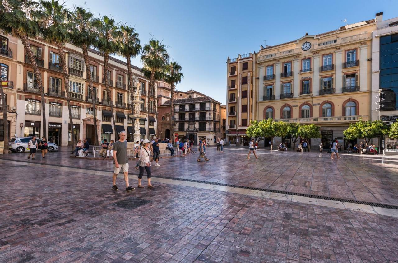 Malaga Centre Apartment with Parking Bagian luar foto